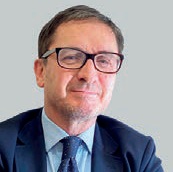 El Notario - Andrés Recalde Castells